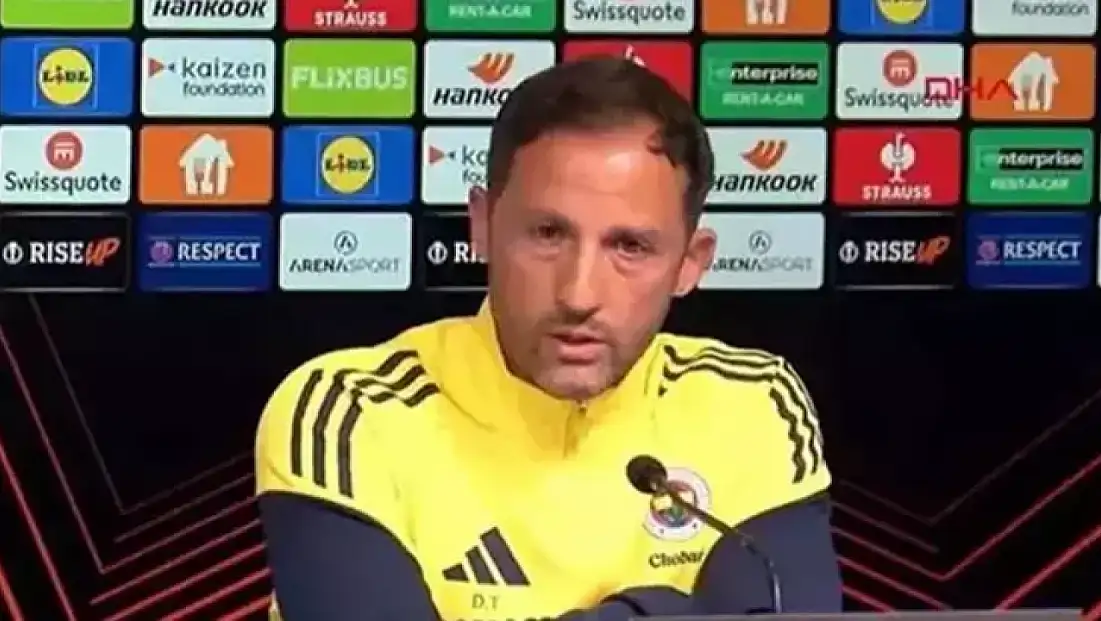 Domenico Tedesco: 3 puanı alabilmek için her şeyi denememiz gerekiyor