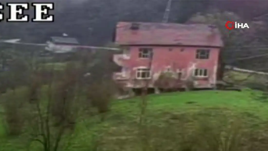 Kastamonu’da heyelan sebebiyle tahliye edilen ev çöktü