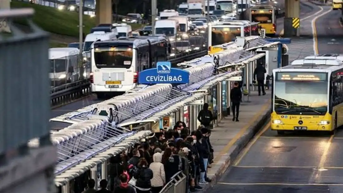 1 Mayısta İstanbul'da Hangi Yollar Kapalı Olacak? Deniz Ulaşımında Kısıtlı Olan Seferler Hangileridir?