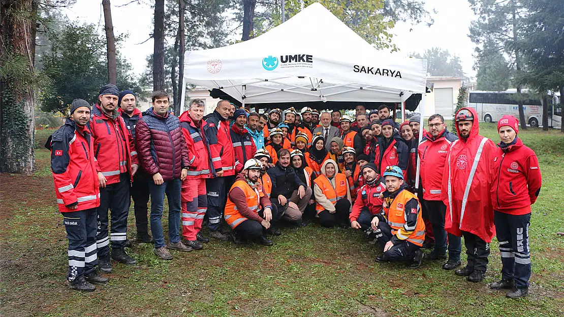 22 sağlık personeli UMKE'ye katıldı