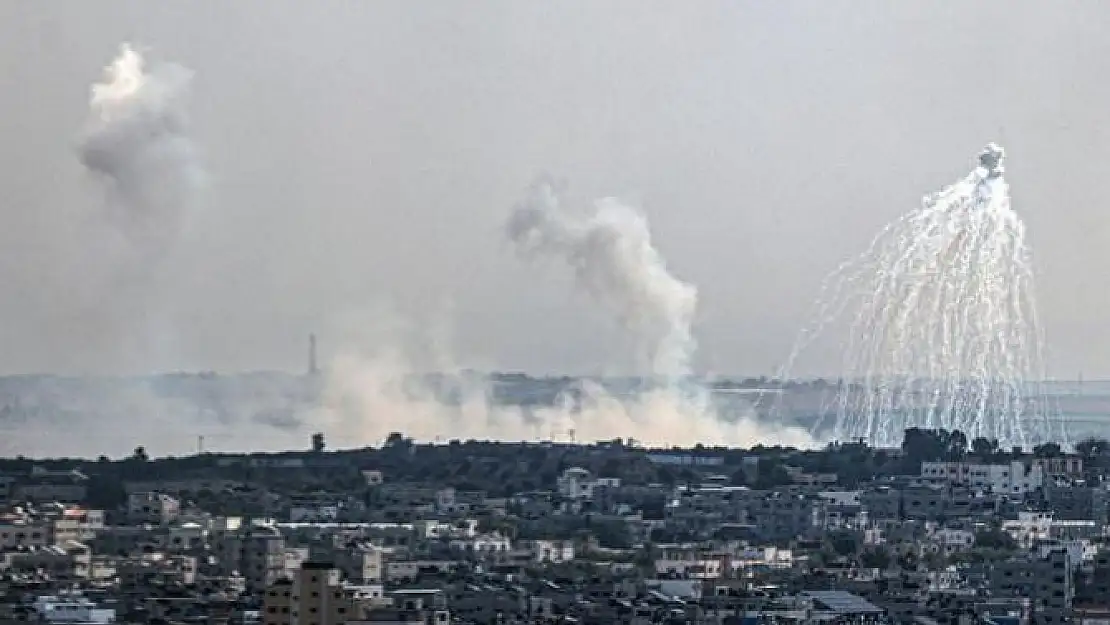 ABD basını: 'İsrail Lübnan'da beyaz fosfor bombası kullandı'