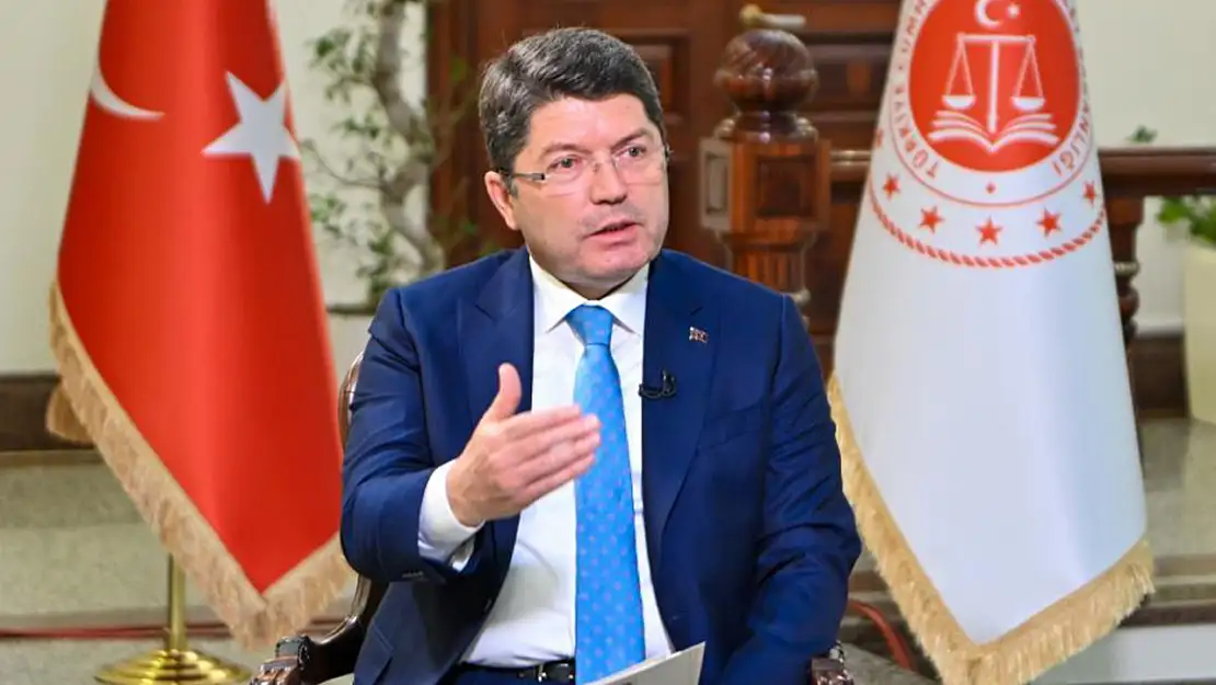 Adalet Bakanı Tunç Duyurdu Leman Dergisi Hakkında Soruşturma