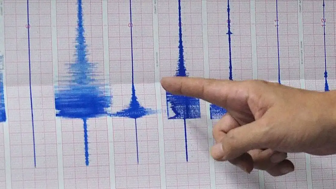 Afyon'da 4.4 Büyüklüğünde Korkutan Deprem! Bakan Yerlikaya'dan Deprem Sonrası Açıklama