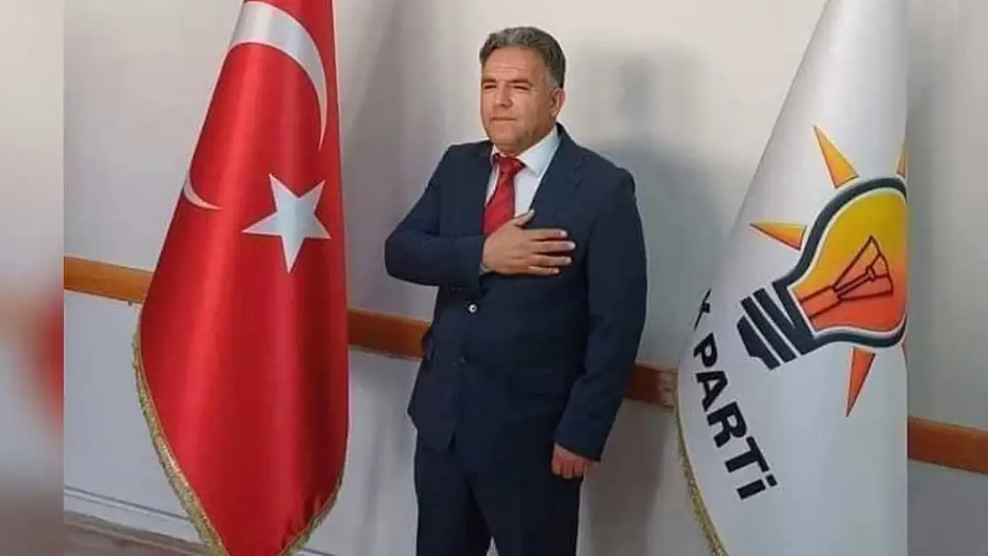 AK Parti O İsmin Defterini Dürdü