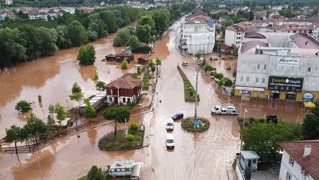 AK Partili Başkan Adaylarına Sel ve Deprem Uyarısı