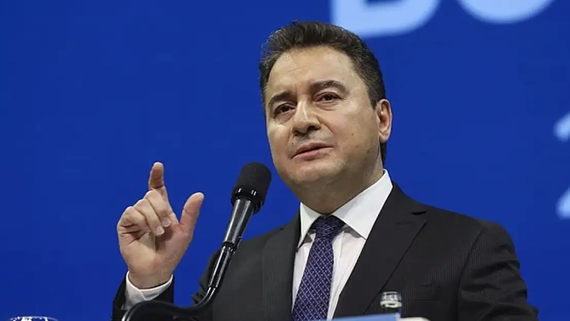 Ali Babacan'dan Ahmet Davutoğlu'na Çok Konuşulacak AK Parti Göndermesi! Ne Değişti?