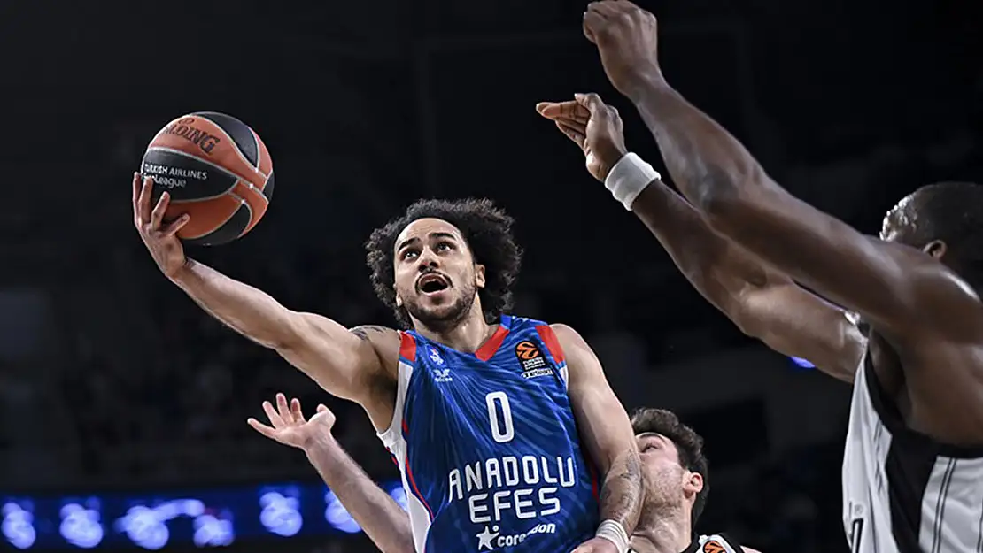 Anadolu Efes yarı finalde