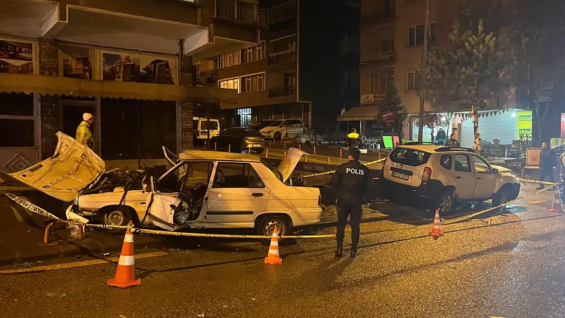 Ankara'da Trafik Kazası 1 Ölü, 2 Yaralı