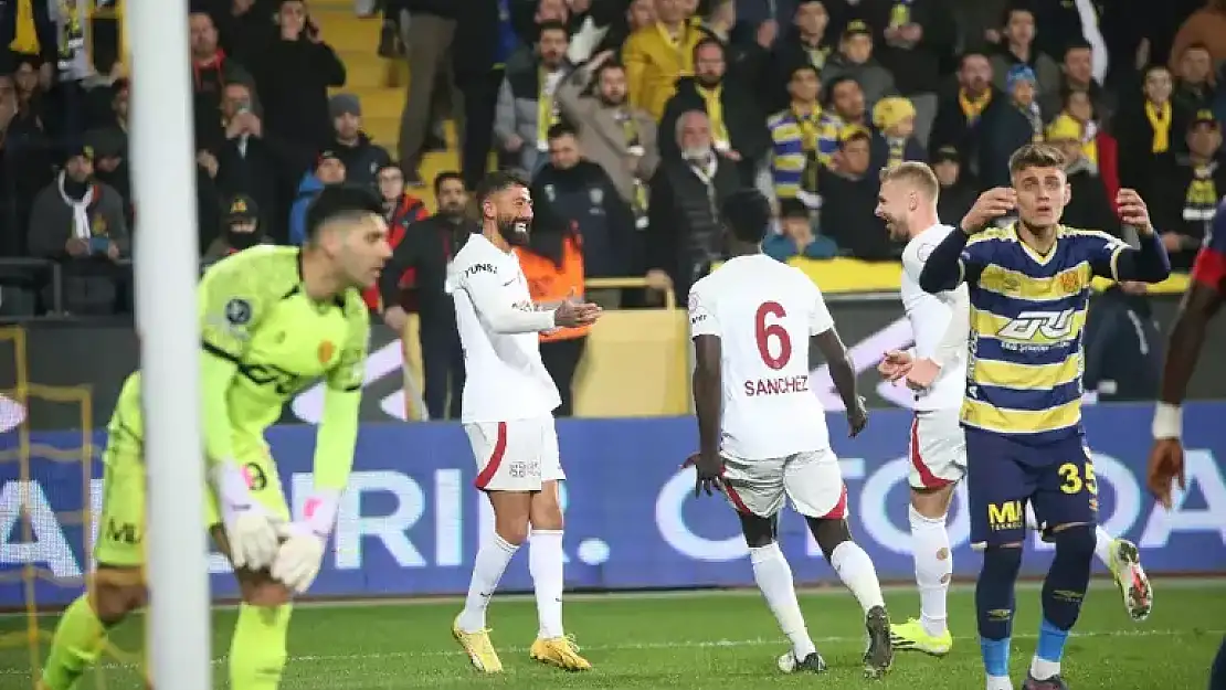 Ankaragücü Galatasaray 0-3 Maç Özeti ve Golleri İzle 17 Şubat