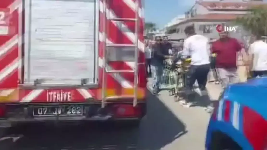 Antalya'da Feci Kaza 29 Kişi Yaralandı