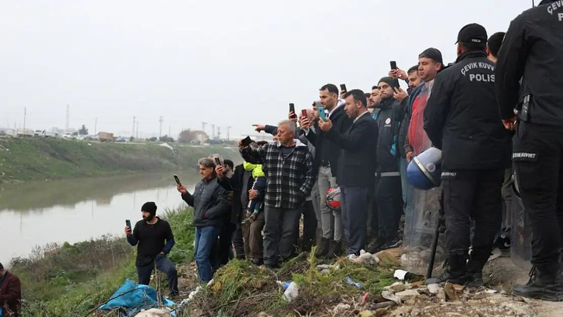 Aracıyla Ahi Nehrine Düşen Sağlık Personeli Ölü Bulundu