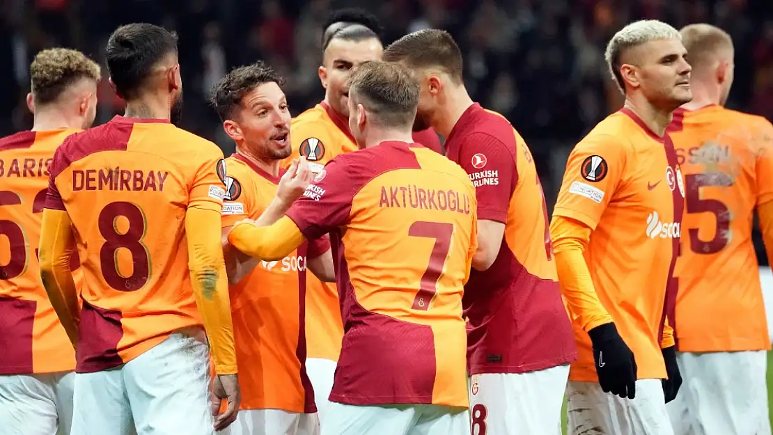 Aslan Prag'a Avantajlı Gidiyor Galatasaray: 3 - Sparta Prag: 2