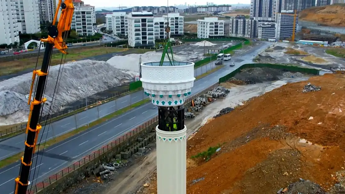 Aylarca Süren Minarelerin Yapımı 2 Saate Düştü