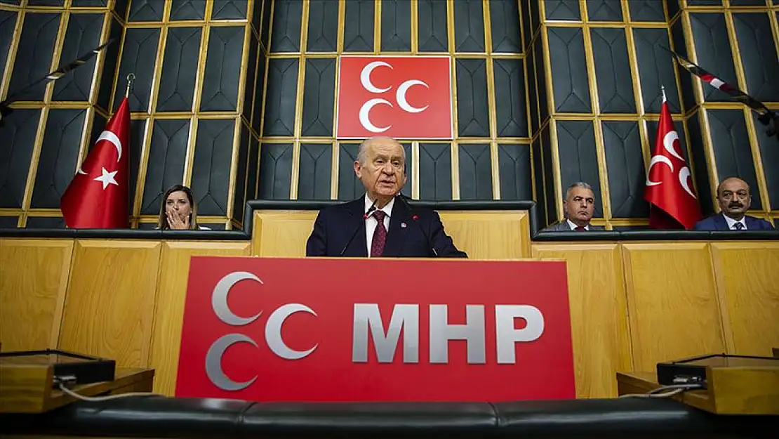 Bahçeli: 'Bir teröristin 31 Mart seçimlerinde aday gösterilmesi demokrasiye hakarettir'