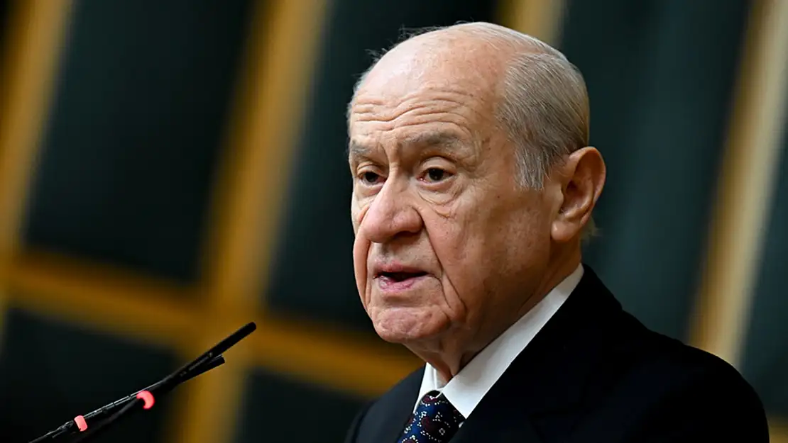 Bahçeli'den Fatih Camii'nde Yaşananlara İlişkin Provokasyon Uyarısı