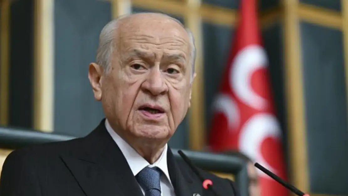 Bahçeli'den Kulp Kaymakamı Akeller'e Destek ve Övgü