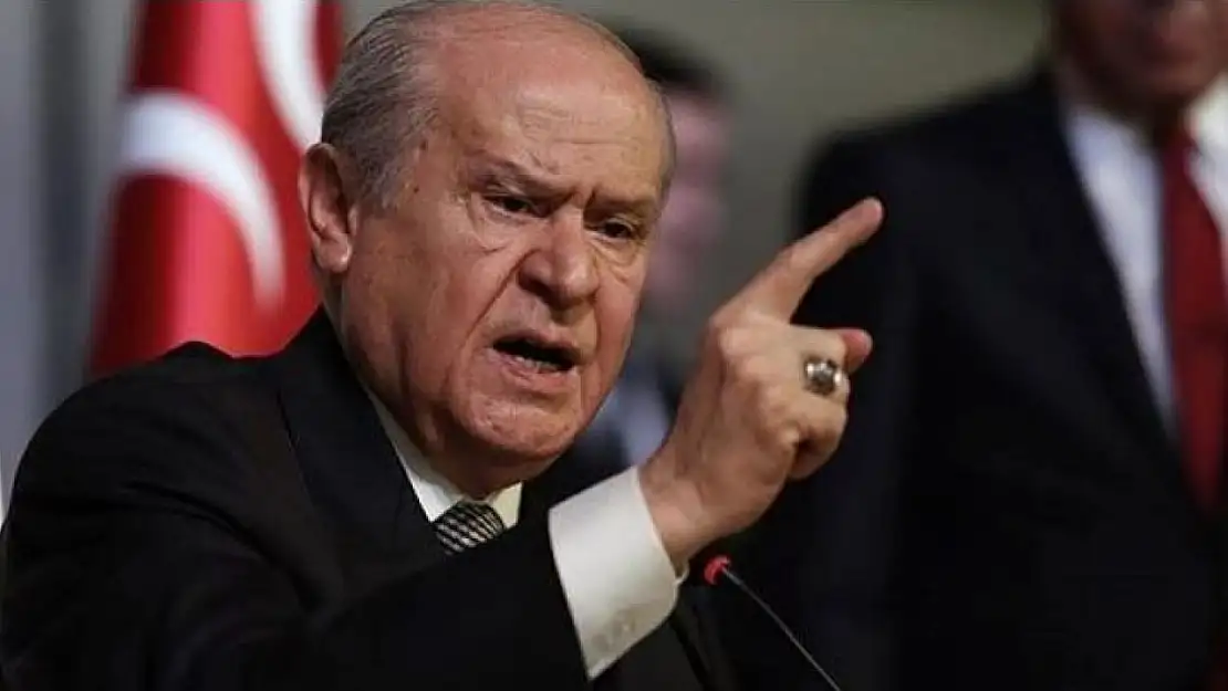 Bahçeli, İsim Vermeden Fatih Erbakan'ı Yaylım Ateşine Tuttu