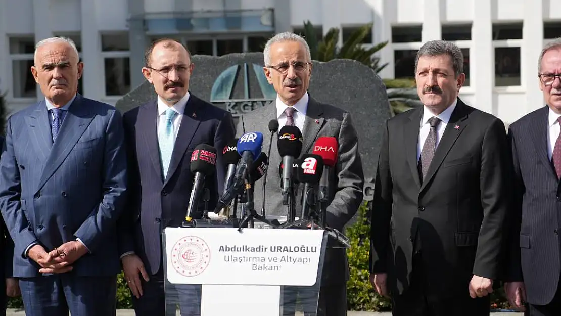 Bakan Müjdeyi Verdi Ankara-Samsun Arası 4 Saat 15 Dakika Kısalacak