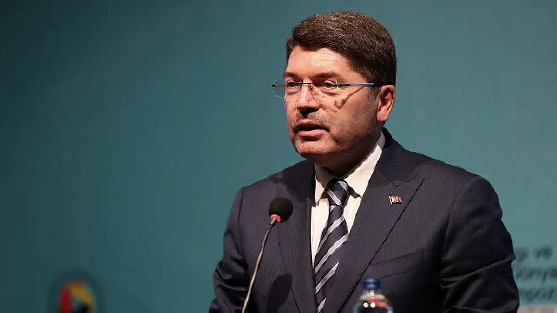 Bakan Tunç: 17-25 Aralık FETÖ mensuplarının milli iradeyi hedef aldığı hain bir darbe girişimidir