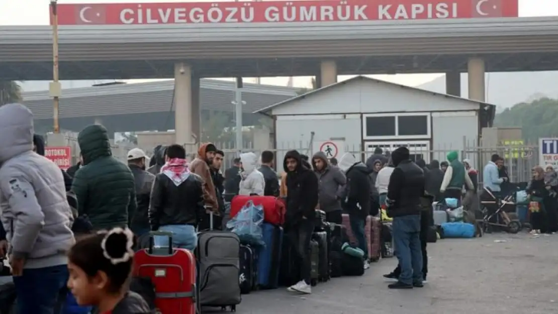 Bakanlık Harekete Geçti! Suriyelilerin Ülkelerine Daha Hızlı Dönmesi İçin Radikal Kararlar Alındı