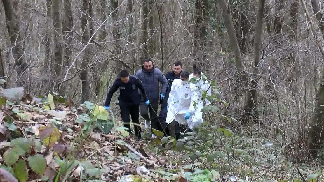 Belgrad Ormanı'nda çıplak halde erkek cesedi bulundu