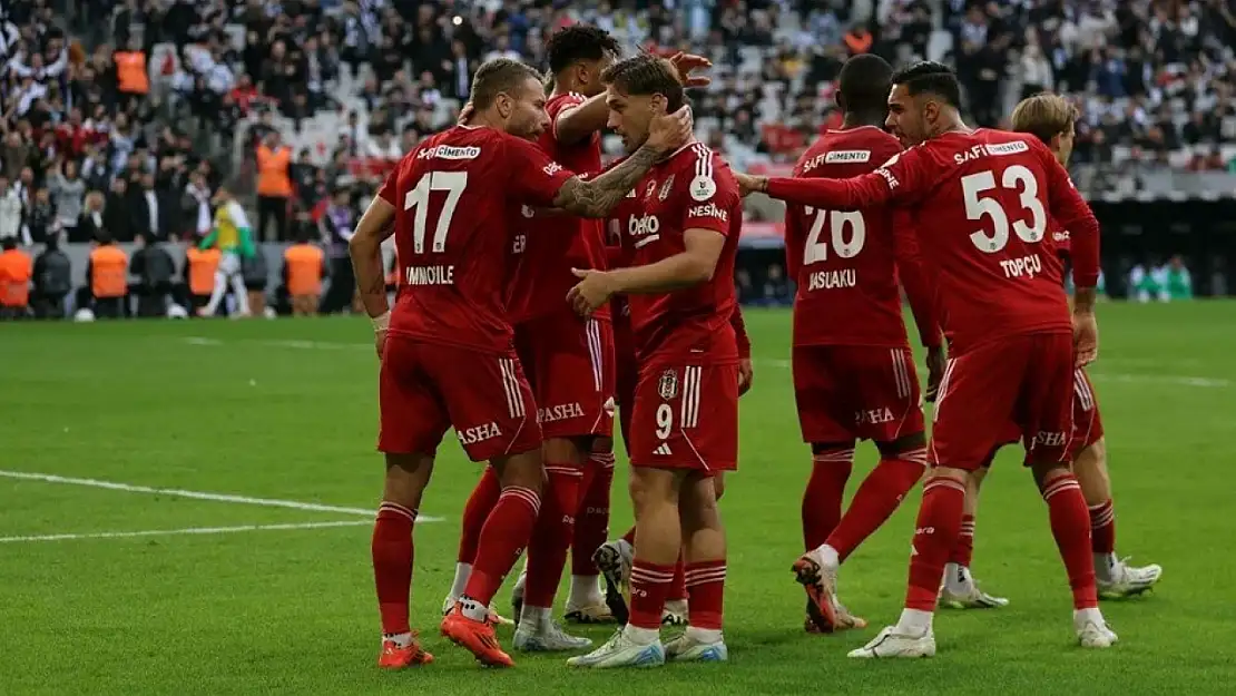 Beşiktaş 2-0 Konyaspor Maç Özeti ve Golleri İzle! 20 Ekim Pazar