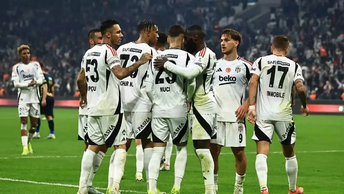 Beşiktaş - Malmö Maçının İlk 11'leri Belli Oldu