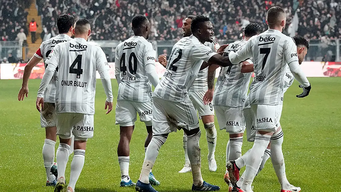 Beşiktaş'ta 5 futbolcu kadro dışı bırakıldı