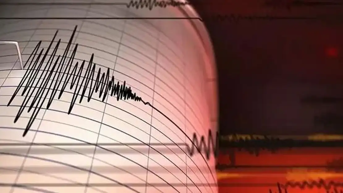 Bitlis'te Korkutan Deprem! Çevre İllerden de Hissedildi