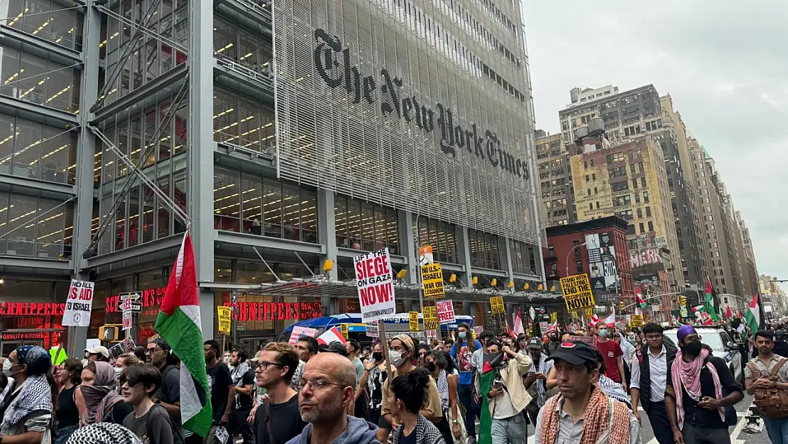 BM'de Konuşma Yapacak Olan Netanyahu'ya New York'ta Protesto