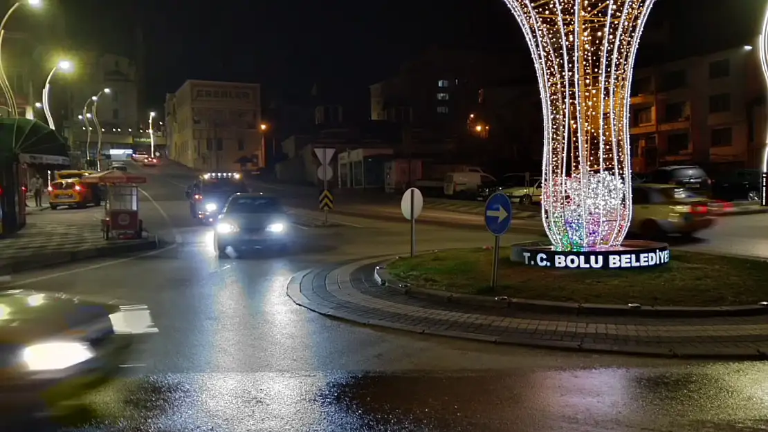 Bolu'daki deprem kaç büyüklüğünde oldu? Bolu'da hasar var mı?