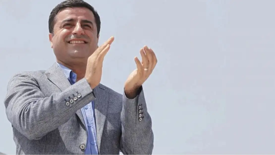 Cezaevindeki Selahattin Demirtaş'tan Çok Tartışılacak Açıklama!