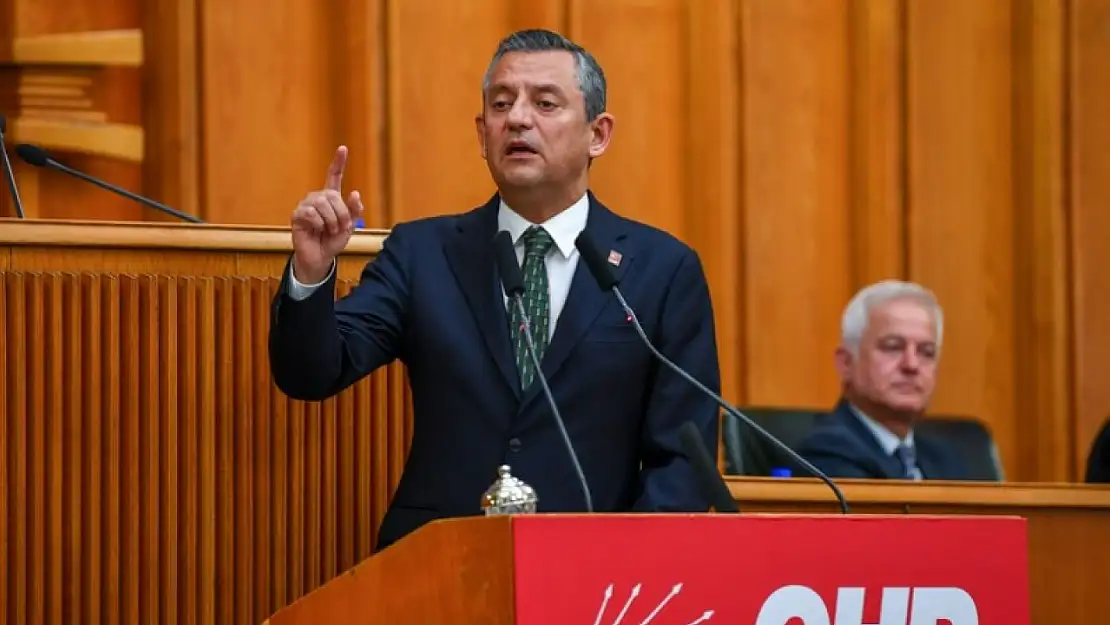 CHP Lideri Özgür Özel'den Cumhurbaşkanı Erdoğan'a: Sokağa Çıkamayan Adam Hodri Meydan!