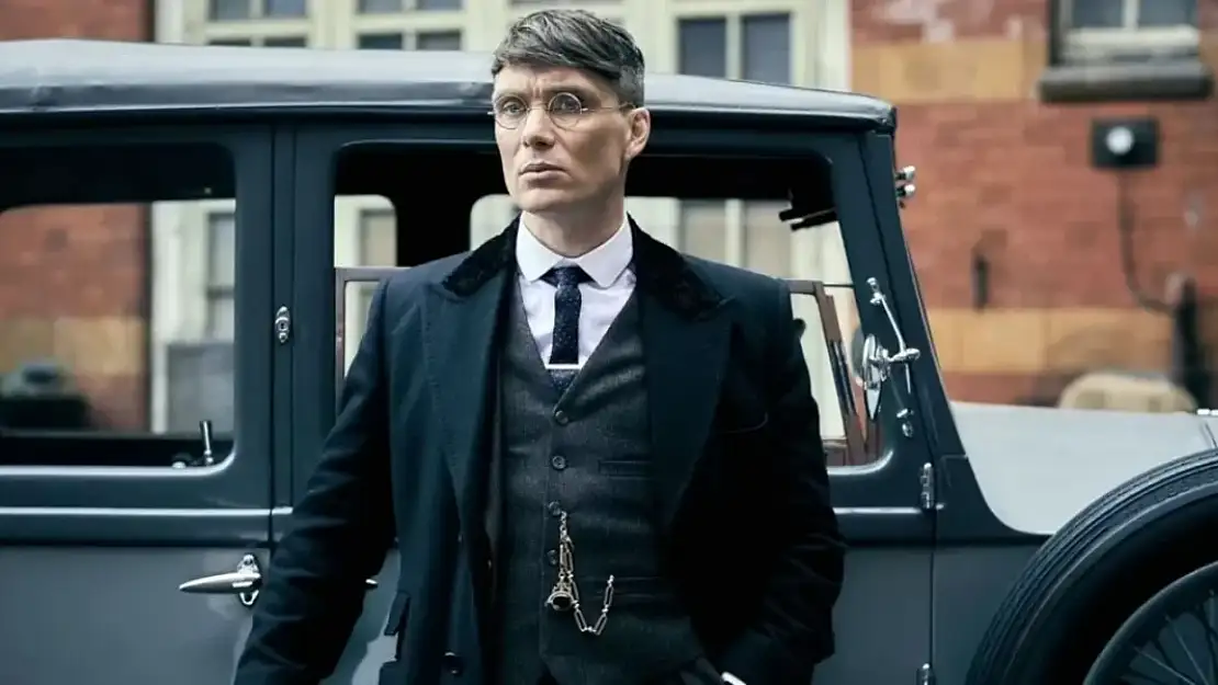 Cillian Murphy Saçını Satışa Çıkardı