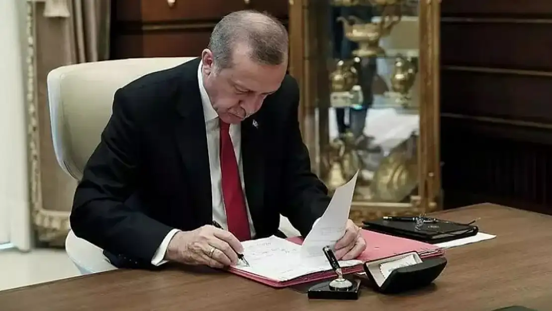 Cumhurbaşkanı Erdoğan 6 Üniversiteye Rektör Atadı!