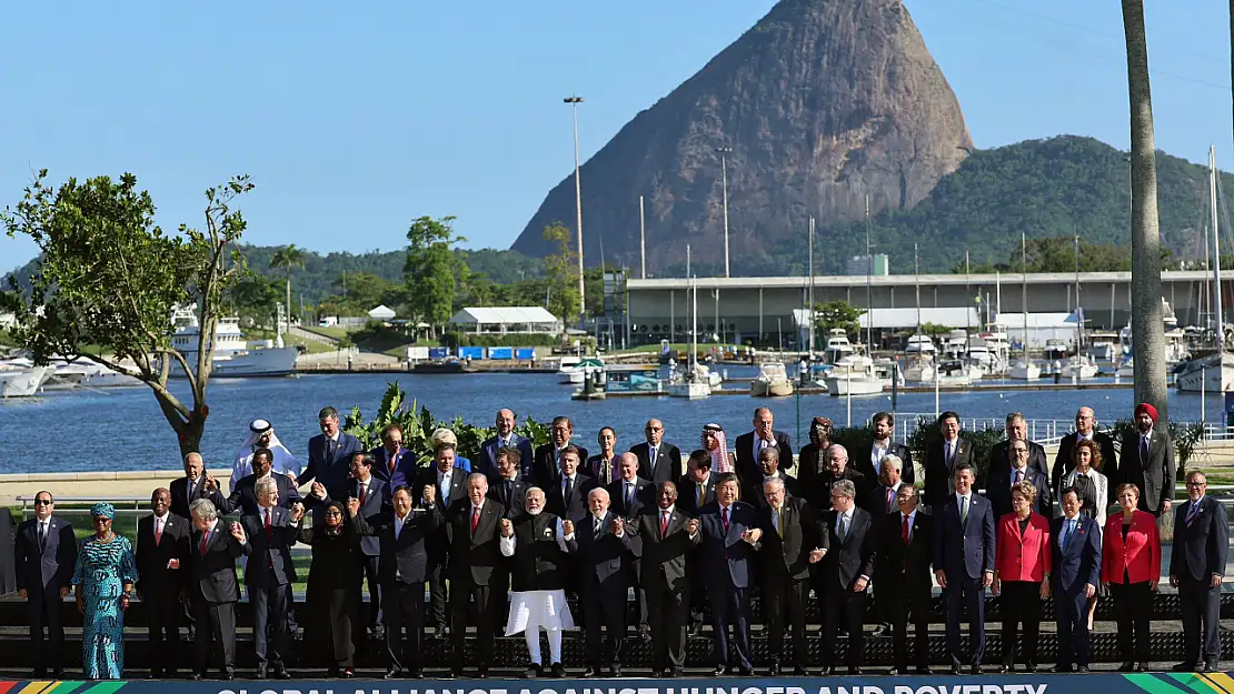 Cumhurbaşkanı Erdoğan G20 Liderleriyle Aile Fotoğrafında!