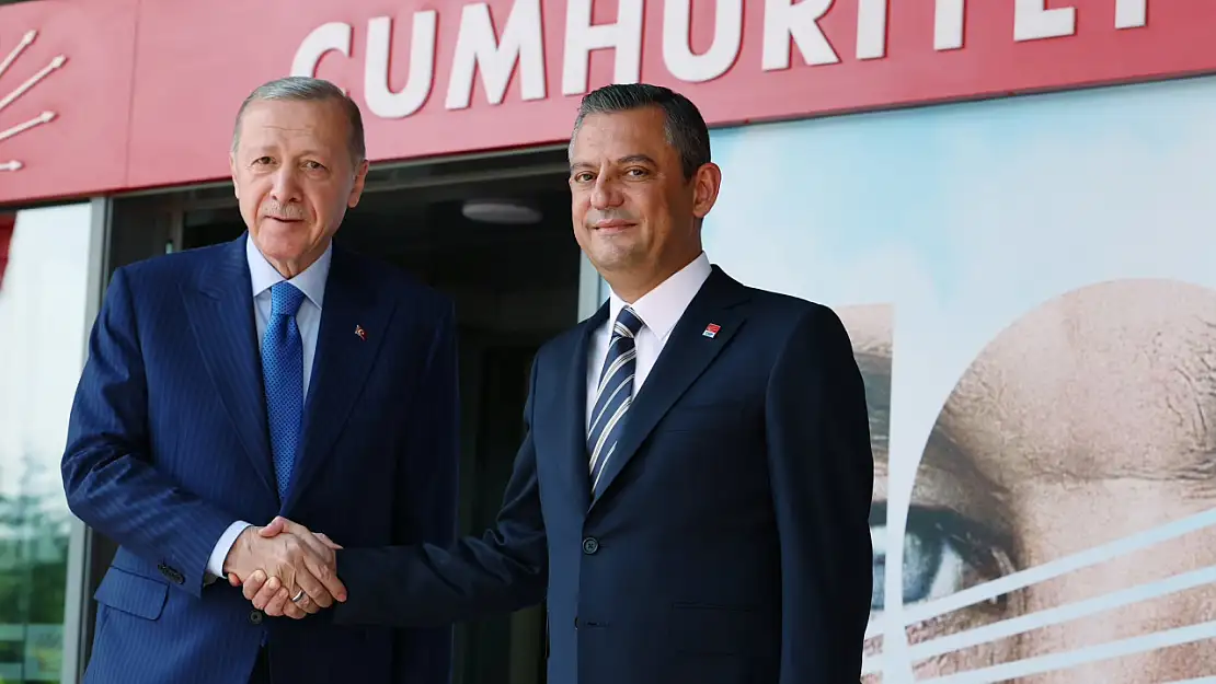 Cumhurbaşkanı Erdoğan ile Özgür Özel Görüşmesi Sona Erdi
