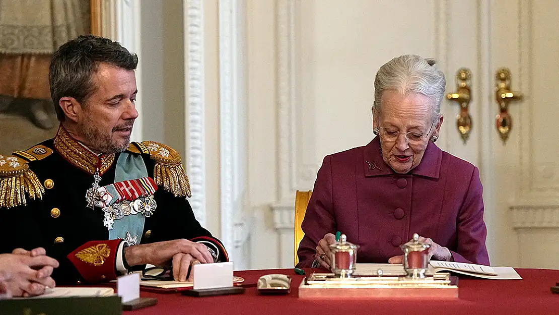 Danimarka kraliçesi 2. Margrethe tahtan çekildi