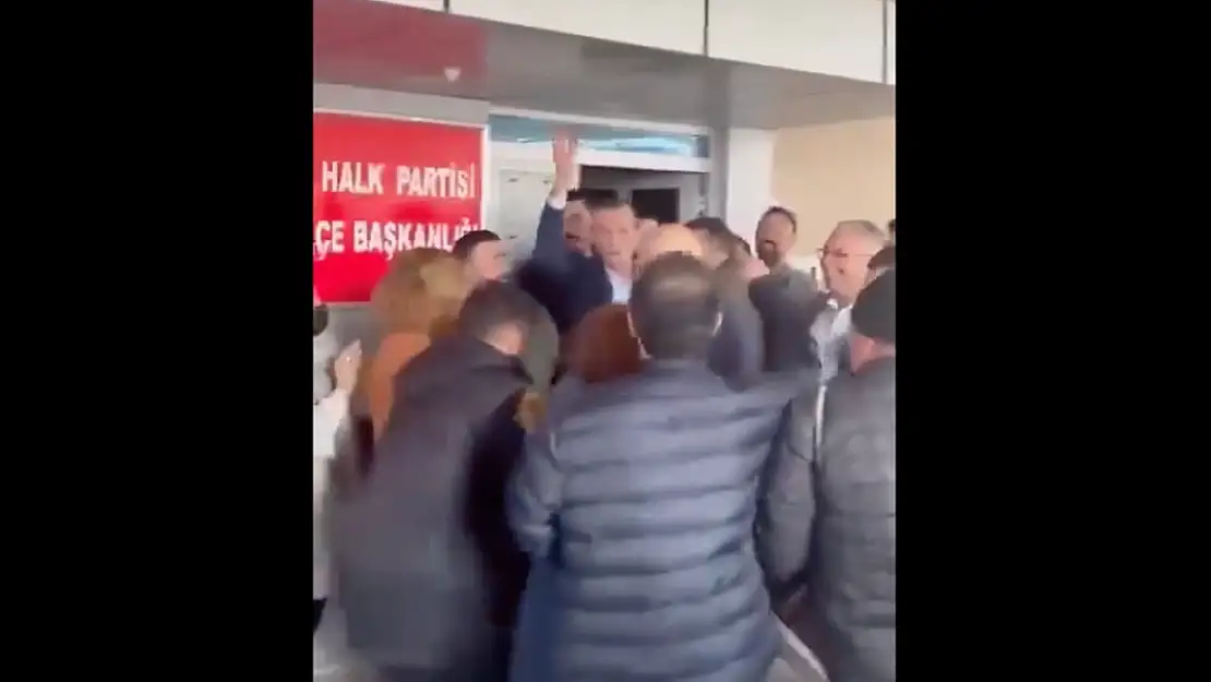 Davullu Zurnalı Seçim Çalışması Yapan CHP'nin Behzat Ç'sine Tepkiler Çığ Gibi