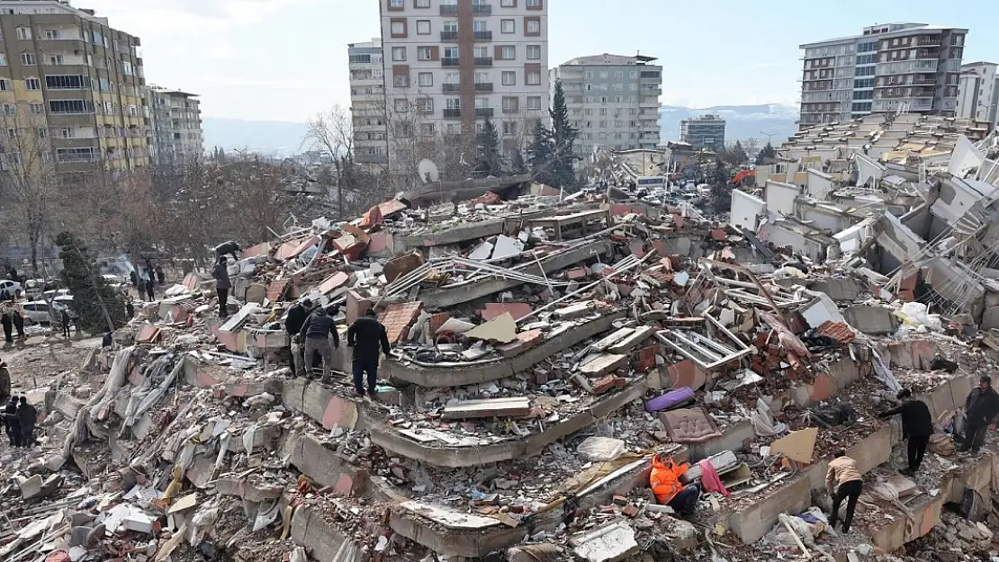 Deprem Futbol Kulüplerini Birleştirdi Unutmadık Unutmayacağız