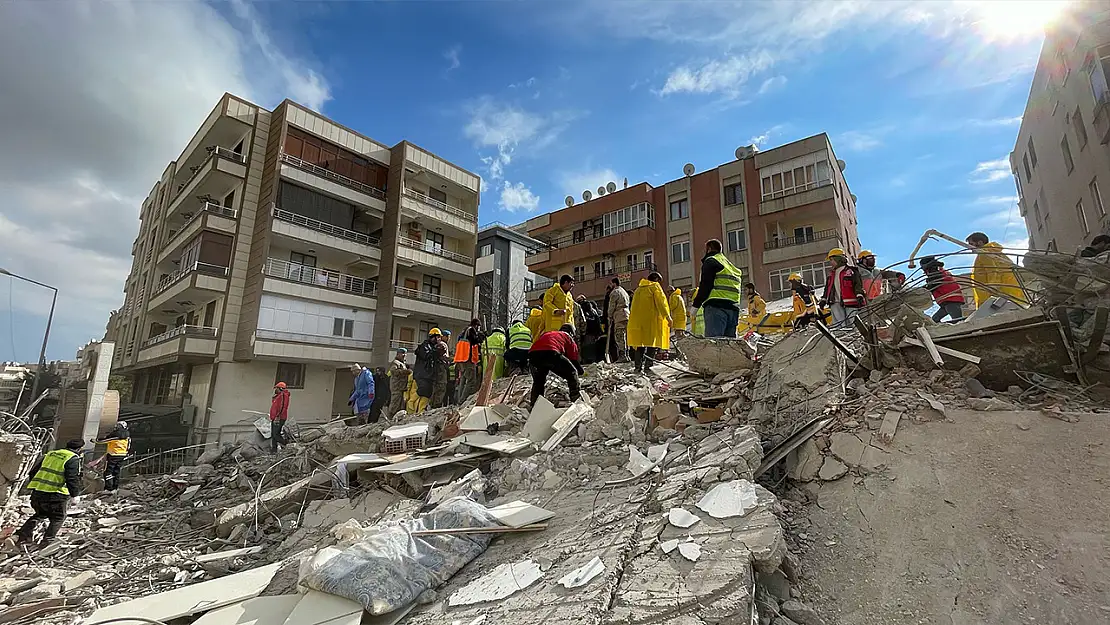 Deprem kafe açma hayallerini yıkamadı