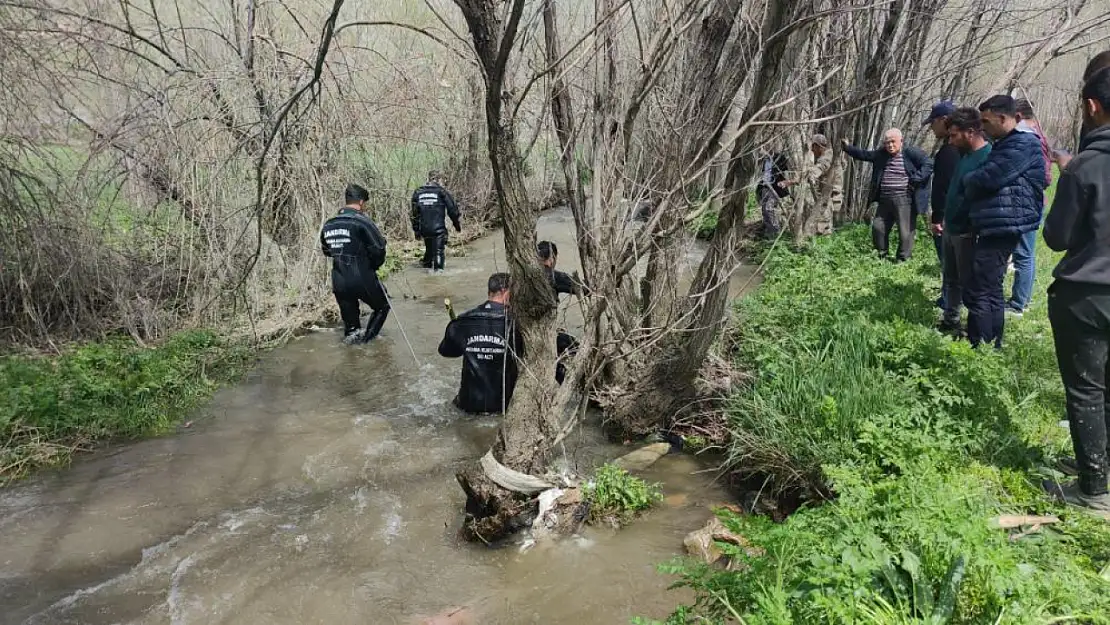 Dereye Düşen 3 Yaşındaki Çocuk Hayatını Kaybetti