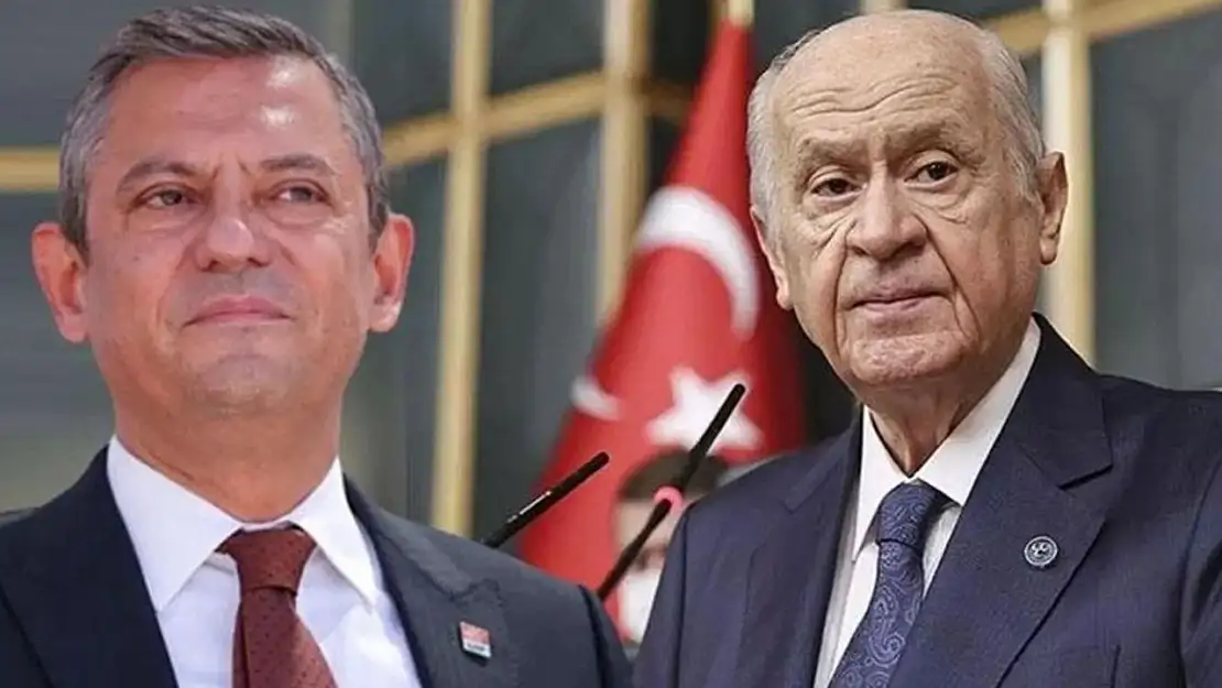 Devlet Bahçeli Sabah Özgür Özel'i Tehdit Etti, Akşam Gönlünü Aldı: Üzülme!