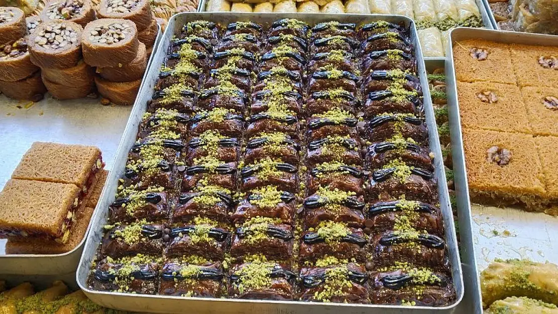 Dubai Çikolatasına Yeni Soluk: Dubai Baklavası