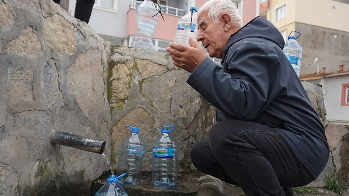 Duş alamayan vatandaş su kesintilerine isyan ediyor