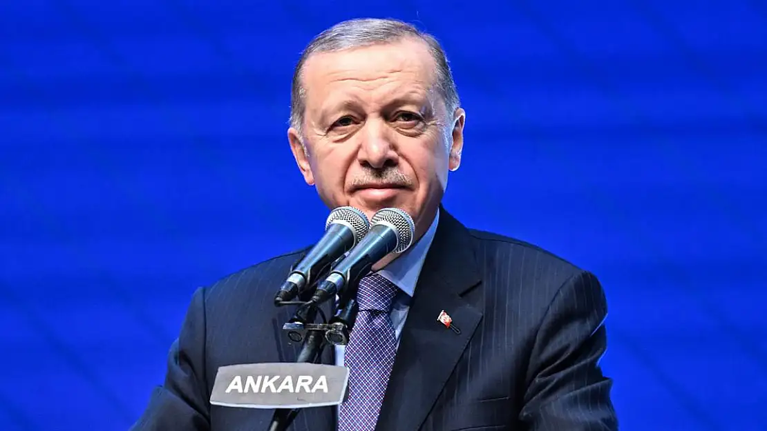 Erdoğan'dan Gaye Erkan'a destek