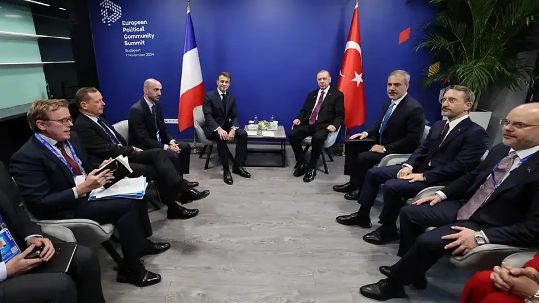 Erdoğan, Fransa Cumhurbaşkanı Macron ile görüştü