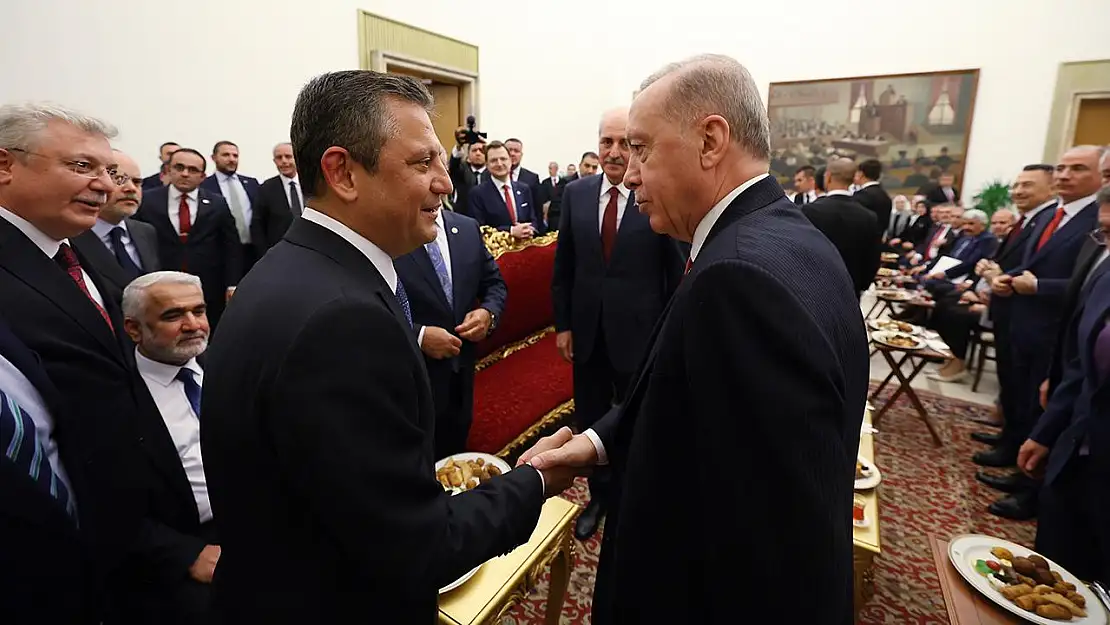 Erdoğan ve Özgür Özel 2 Mayıs'ta Görüşecekler!