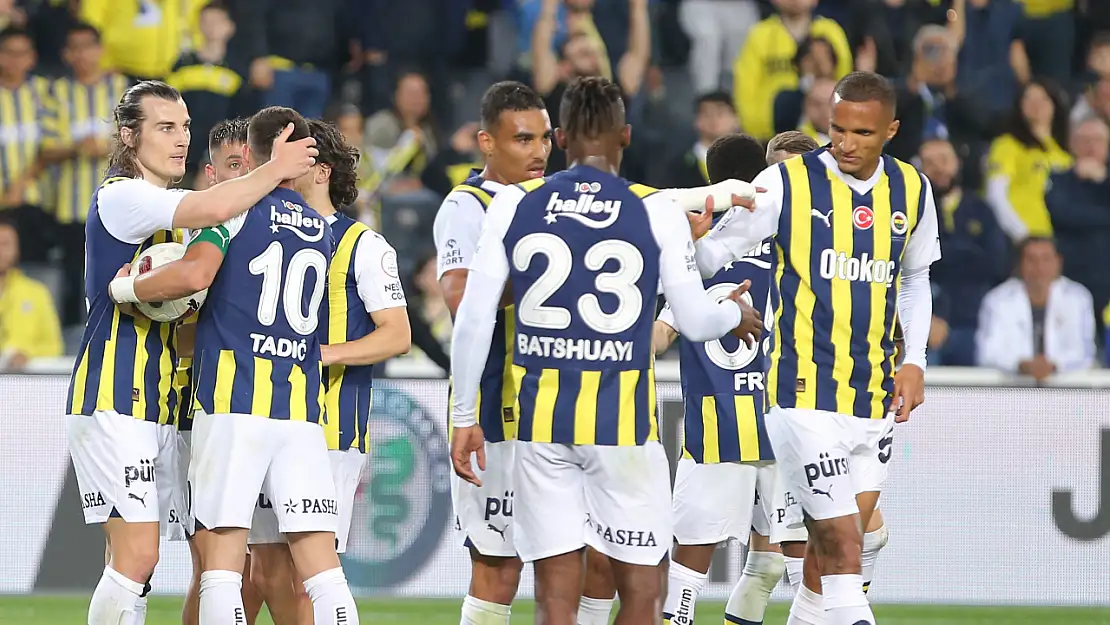 Fenerbahçe, Kayseri Engelini Rahat Geçti: 3-0