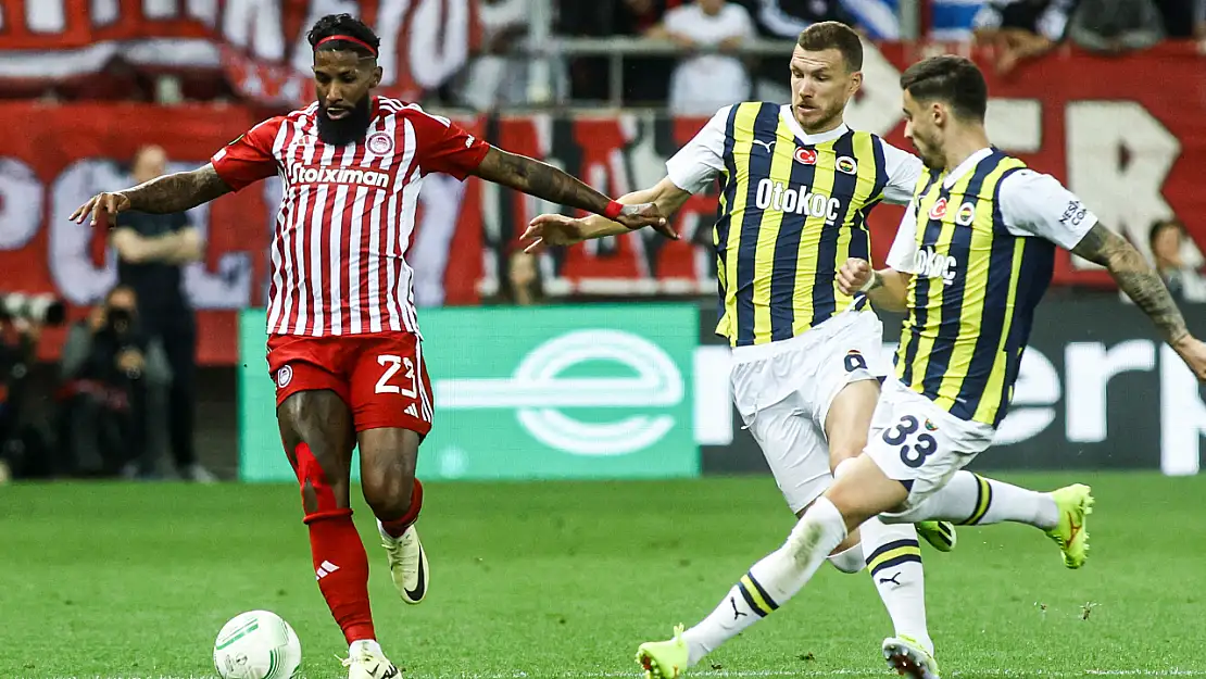 Fenerbahçe, Olympiakos'a deplasmanda 3-2 mağlup oldu